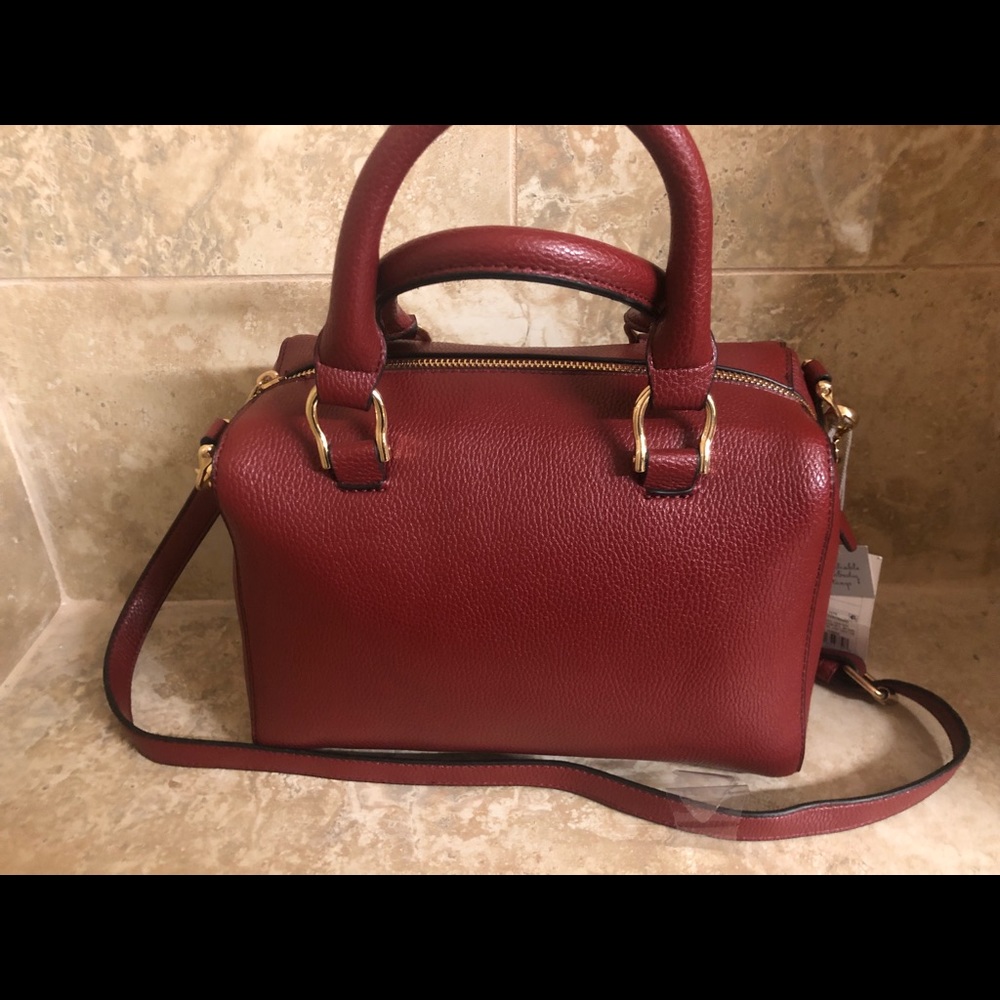 Maroon crossbody bag